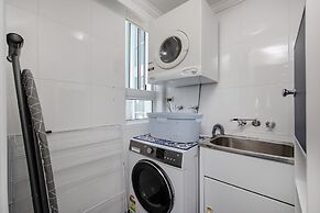 Pacific Views Resort