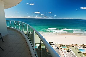 Pacific Views Resort