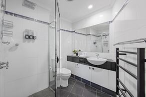 Pacific Views Resort