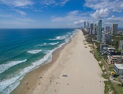 Pacific Views Resort