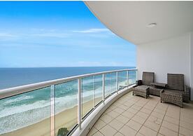 Pacific Views Resort