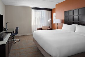 Renaissance Indianapolis North Hotel