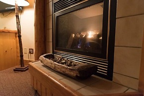 Spearfish Canyon Lodge