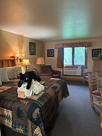 Spearfish Canyon Lodge
