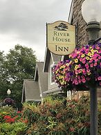 River House Inn, a Baymont by Wyndham
