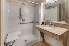 Wingate by Wyndham Erie