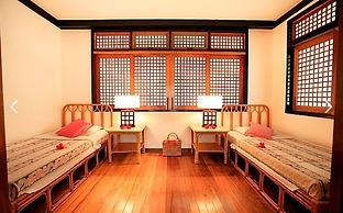 Badian Island Wellness Resort