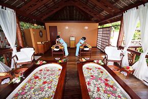 Badian Island Wellness Resort