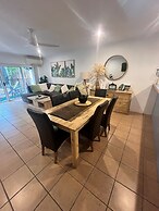 The Villas Palm Cove