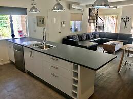 The Villas Palm Cove