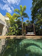 The Villas Palm Cove