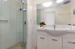 The Villas Palm Cove