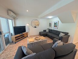 The Villas Palm Cove