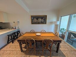 The Villas Palm Cove