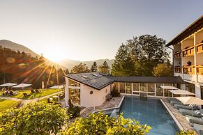 Alm- & Wellnesshotel Alpenhof