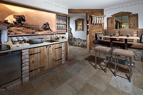 Alm- & Wellnesshotel Alpenhof