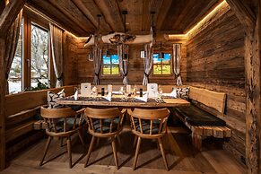 Alm- & Wellnesshotel Alpenhof