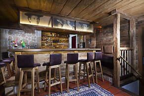 Alm- & Wellnesshotel Alpenhof