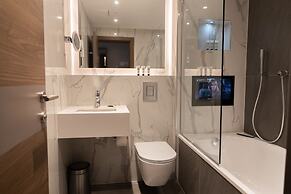 Merit Kensington Hotel