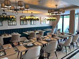 Merit Kensington Hotel