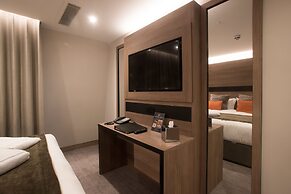 Merit Kensington Hotel