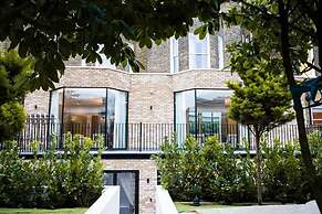 Merit Kensington Hotel