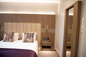 Merit Kensington Hotel