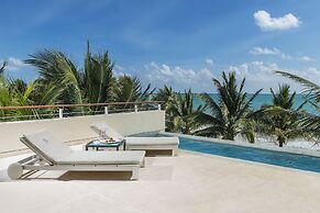 Blue Diamond Luxury Boutique - All Inclusive - Adults Only