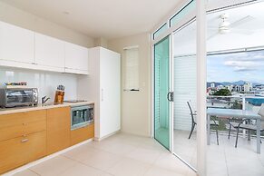 201 Lake Street Apartments