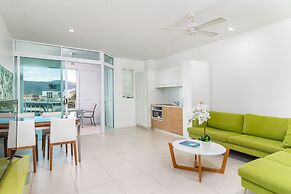 201 Lake Street Apartments