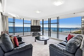 ULTIQA Beach Haven At Broadbeach