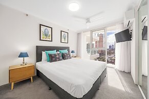 ULTIQA Beach Haven At Broadbeach