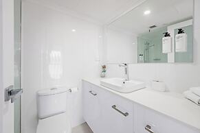 ULTIQA Beach Haven At Broadbeach