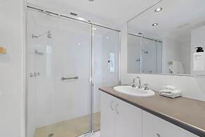 ULTIQA Beach Haven At Broadbeach