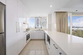 ULTIQA Beach Haven At Broadbeach