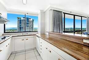 ULTIQA Beach Haven At Broadbeach