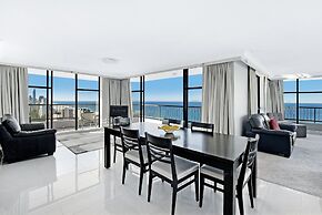 ULTIQA Beach Haven At Broadbeach