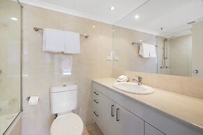 ULTIQA Beach Haven At Broadbeach