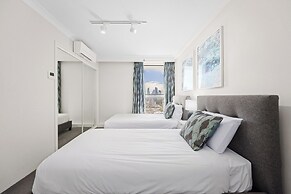 ULTIQA Beach Haven At Broadbeach