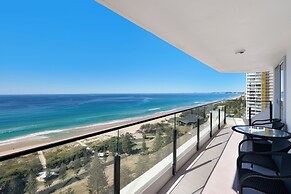 ULTIQA Beach Haven At Broadbeach