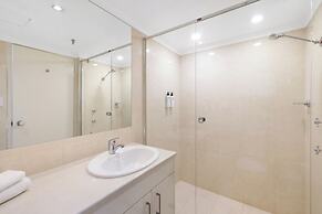 ULTIQA Beach Haven At Broadbeach