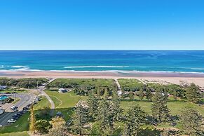 ULTIQA Beach Haven At Broadbeach