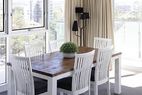 ULTIQA Beach Haven At Broadbeach