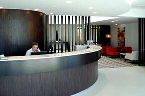 Chancellor Executive Apartments