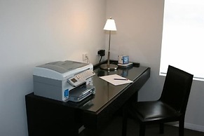 Chancellor Executive Apartments