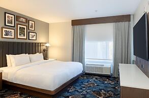 DoubleTree by Hilton Hotel Savannah Airport