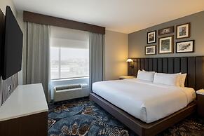 DoubleTree by Hilton Hotel Savannah Airport