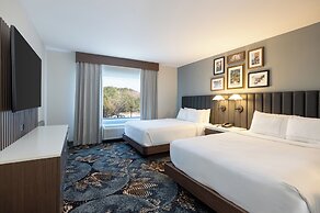 DoubleTree by Hilton Hotel Savannah Airport