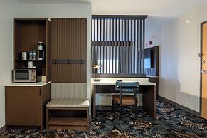 DoubleTree by Hilton Hotel Savannah Airport