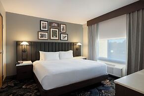 DoubleTree by Hilton Hotel Savannah Airport
